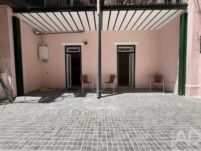 Apartamento T5 para Venda em Arroios Foto 4