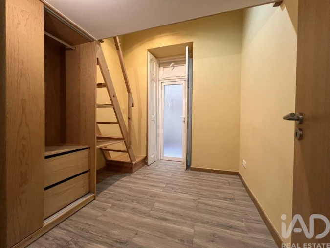 Apartamento T5 para Venda em Arroios Foto 30