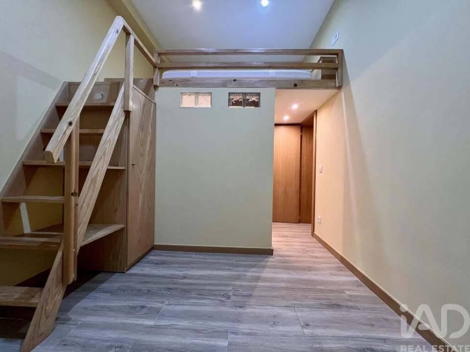Apartamento T5 para Venda em Arroios Foto 16
