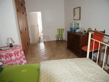 Moradia T4 para Venda em Estômbar e Parchal