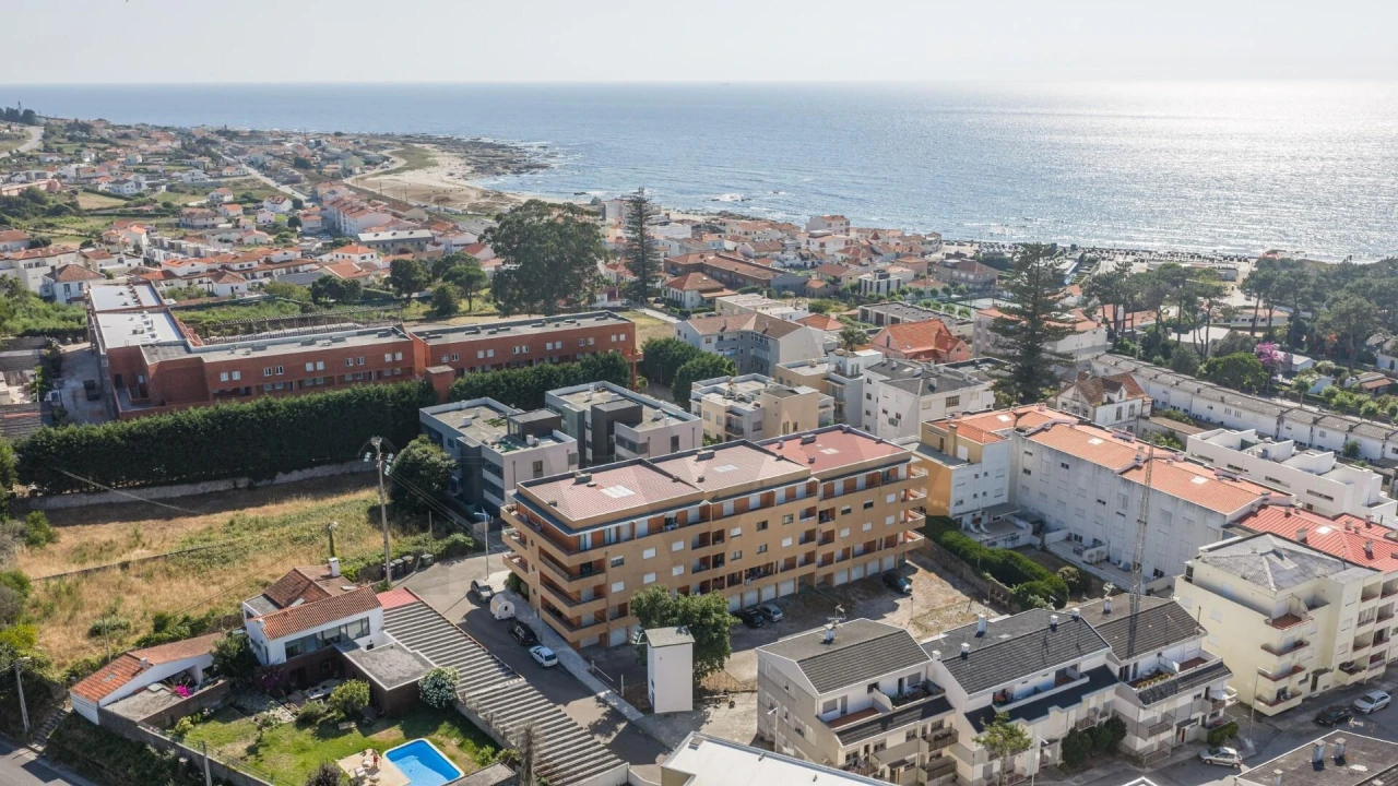 Apartamento T3 para Venda em Moledo e Cristelo Foto 29