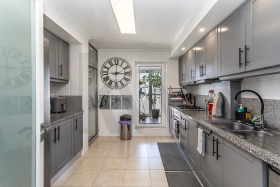 Apartamento T2 para Venda em Marvila