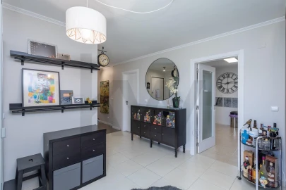 Apartamento T2 para Venda em Marvila