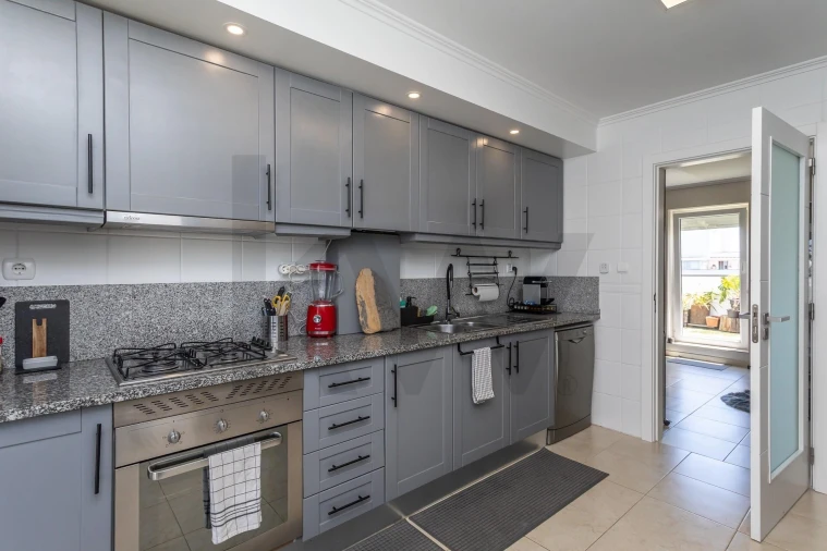 Apartamento T2 para Venda em Marvila Foto 18