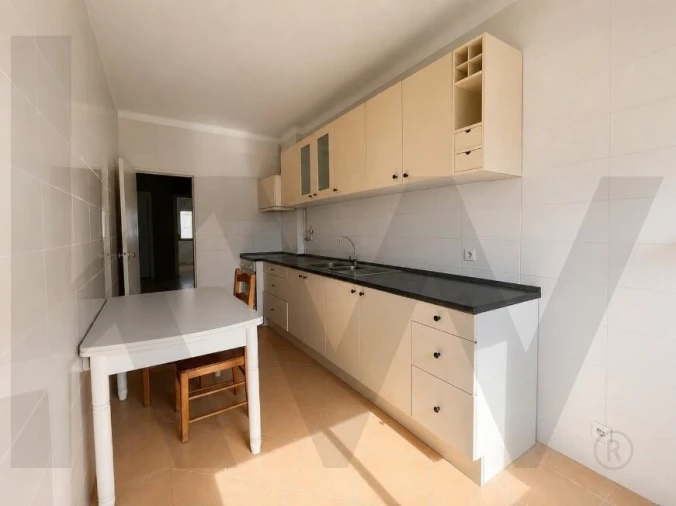Apartamento T2 para Venda em Setubal (São Sebastião) Foto 10