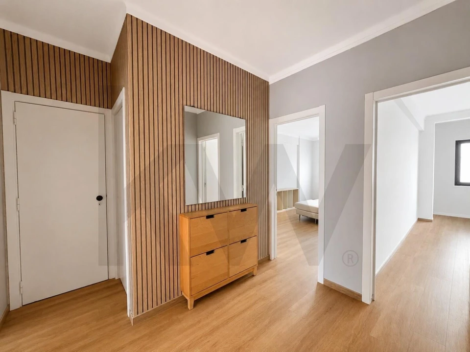 Apartamento T2 para Venda em Setubal (São Sebastião) Foto 1