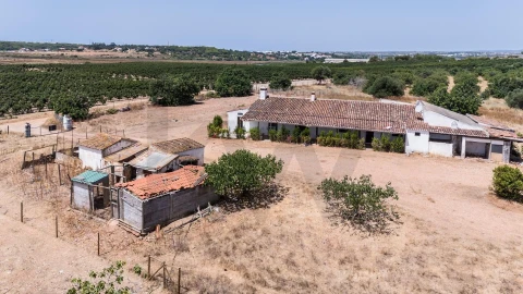 Quinta T5 para Venda em Castro Marim