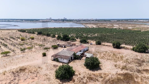 Quinta T5 para Venda em Castro Marim