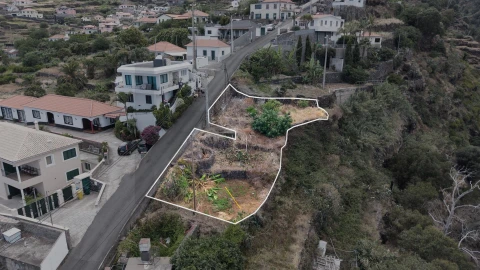 Terreno para Venda em Santa Cruz