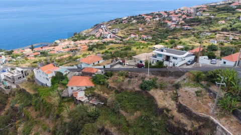 Terreno para Venda em Santa Cruz