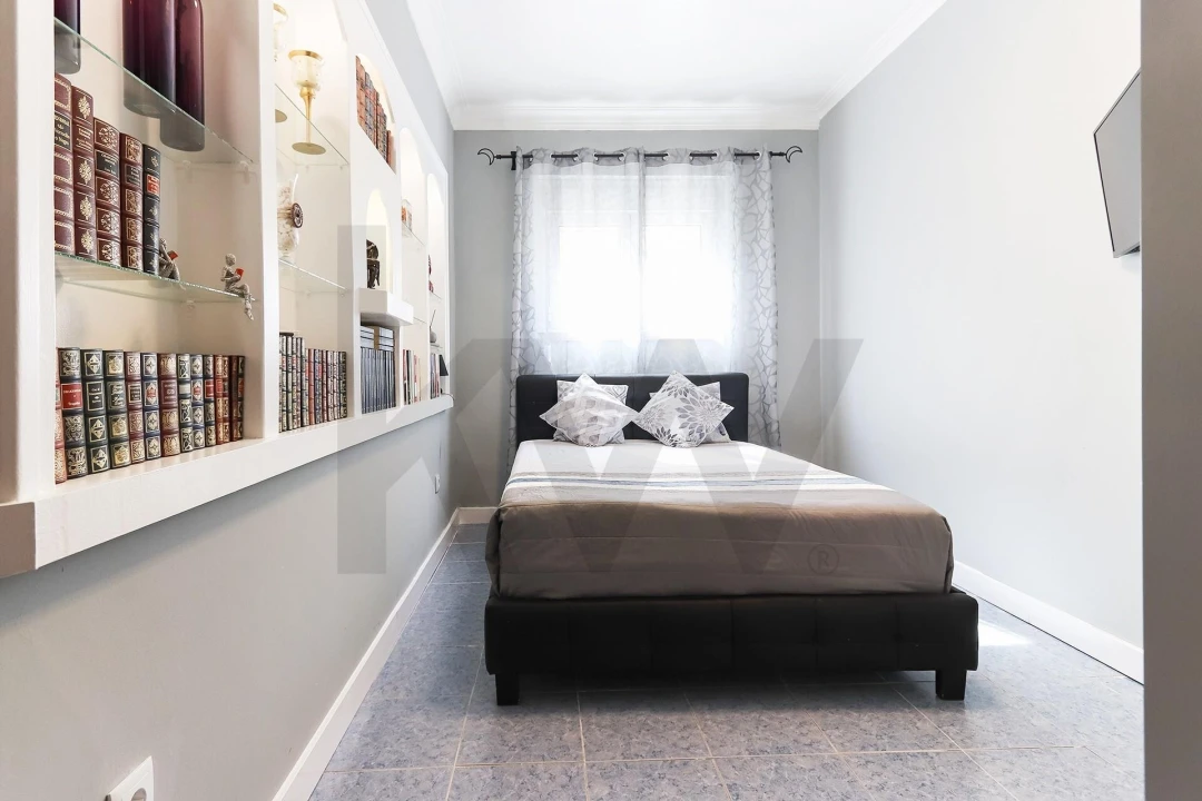 Apartamento T2 para Arrendamento em Moscavide e Portela Foto 1