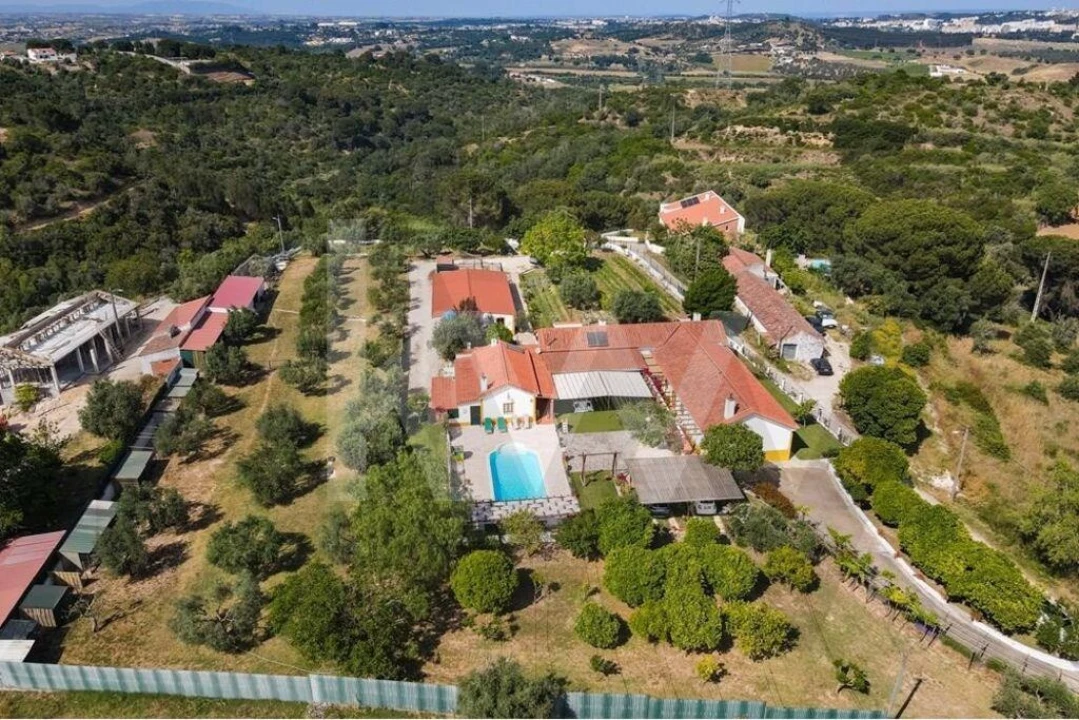 Moradia T6 para Venda em Povoa da Isenta Foto 11