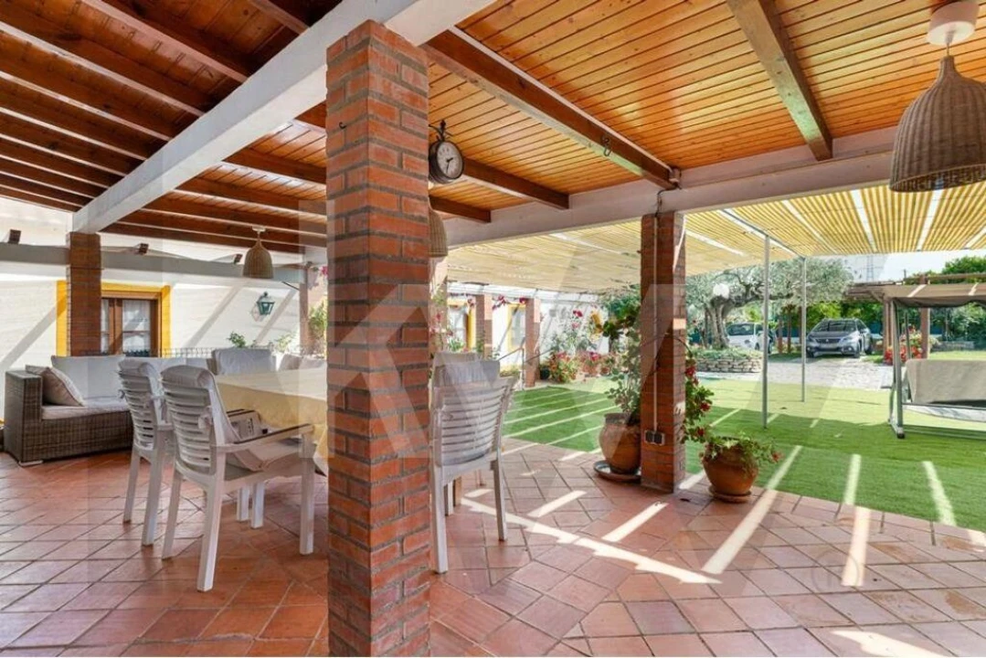 Moradia T6 para Venda em Povoa da Isenta Foto 15