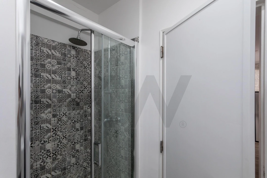Apartamento T2 para Venda em Algueirão-Mem Martins Foto 9