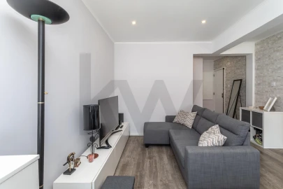 Apartamento T2 para Venda em Algueirão-Mem Martins