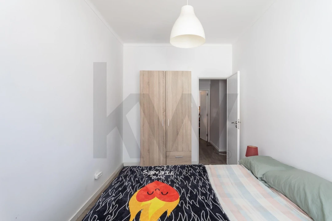 Apartamento T2 para Venda em Algueirão-Mem Martins Foto 12