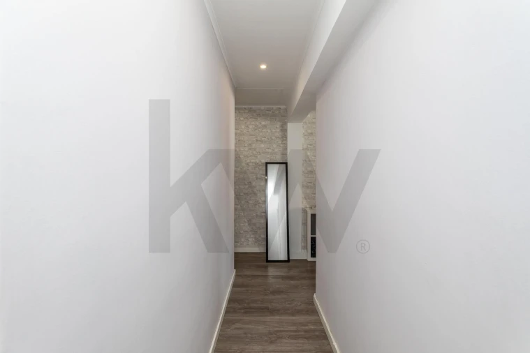 Apartamento T2 para Venda em Algueirão-Mem Martins Foto 7