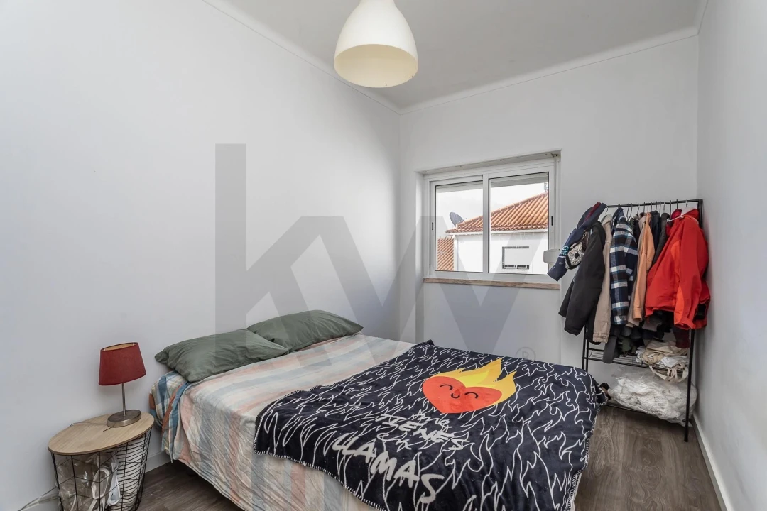 Apartamento T2 para Venda em Algueirão-Mem Martins Foto 11