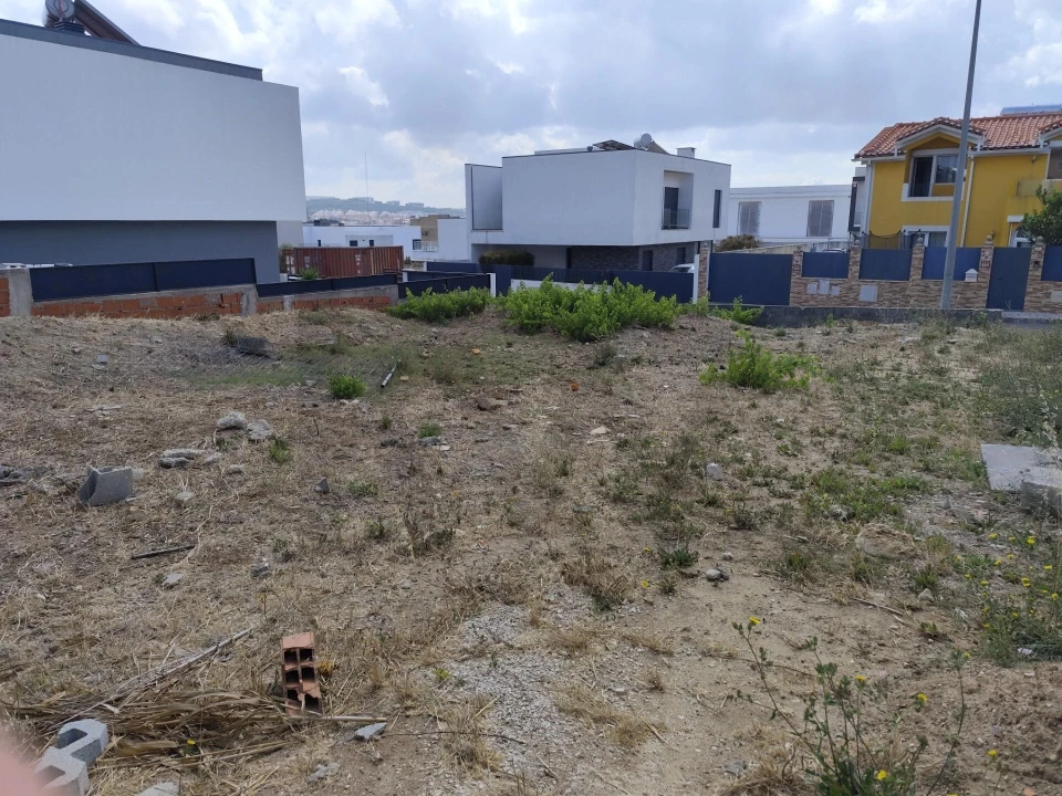 Terreno para Venda em São Domingos de Rana Foto 5