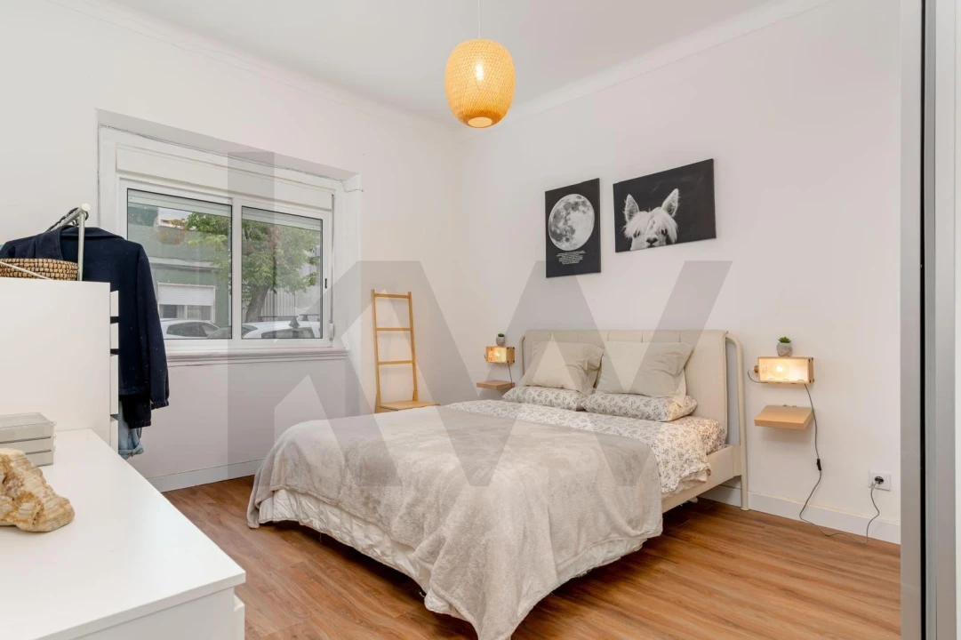 Apartamento T2 para Venda em Moita Foto 18