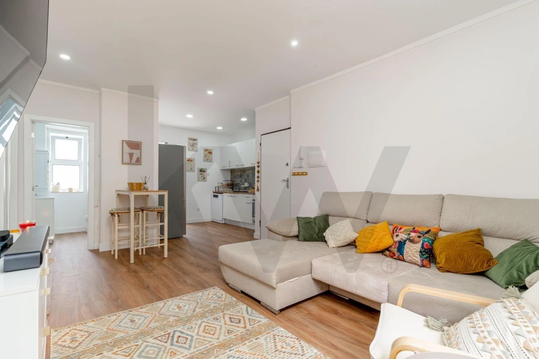Apartamento T2 para Venda em Moita Foto 2