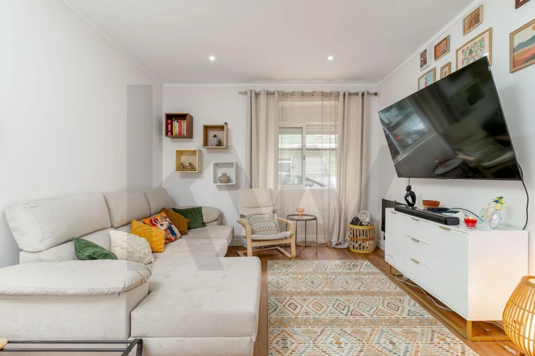 Apartamento T2 para Venda em Moita Foto 5