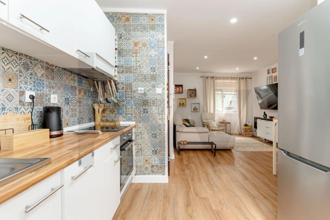 Apartamento T2 para Venda em Moita Foto 10