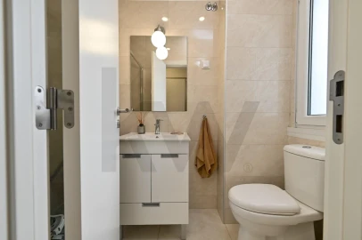 Apartamento T2 para Arrendamento em Alvalade