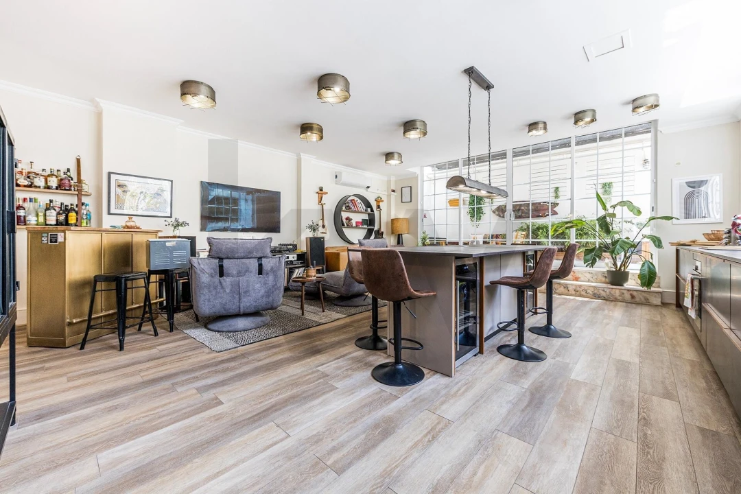 Apartamento T4 para Venda em Penha de França Foto 3