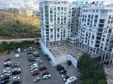 Apartamento T5 para Venda em Algueirão-Mem Martins