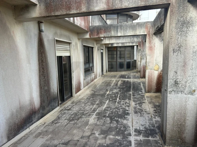 Apartamento T5 para Venda em Algueirão-Mem Martins Foto 18