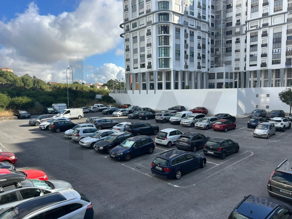 Apartamento T5 para Venda em Algueirão-Mem Martins Foto 42