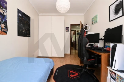 Apartamento T3 para Venda em Venteira