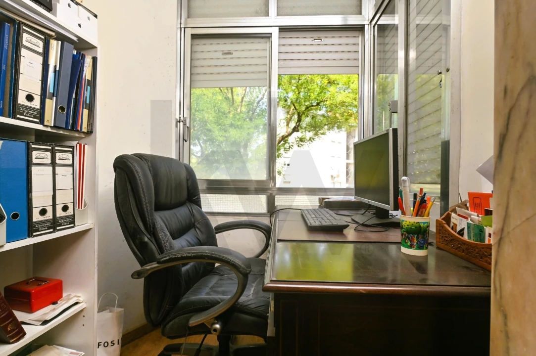 Apartamento T3 para Venda em Venteira Foto 11
