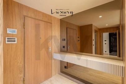 Apartamento T4 para Venda em Carcavelos e Parede