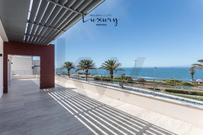 Apartamento T4 para Venda em Carcavelos e Parede
