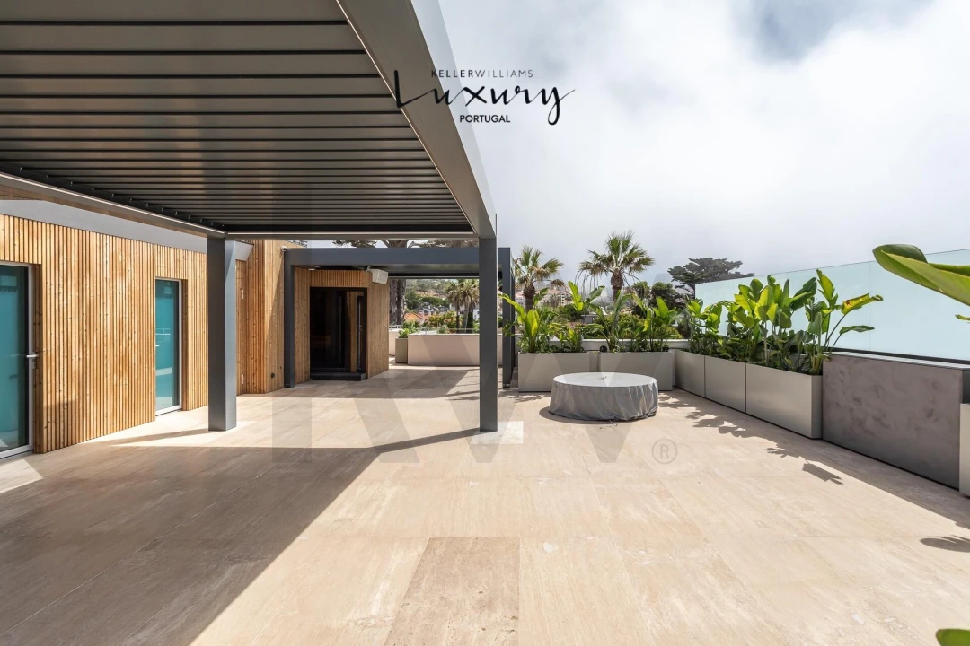 Apartamento T4 para Venda em Carcavelos e Parede Foto 22