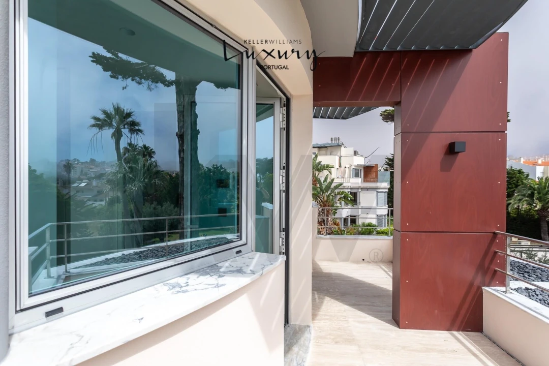Apartamento T4 para Venda em Carcavelos e Parede Foto 42