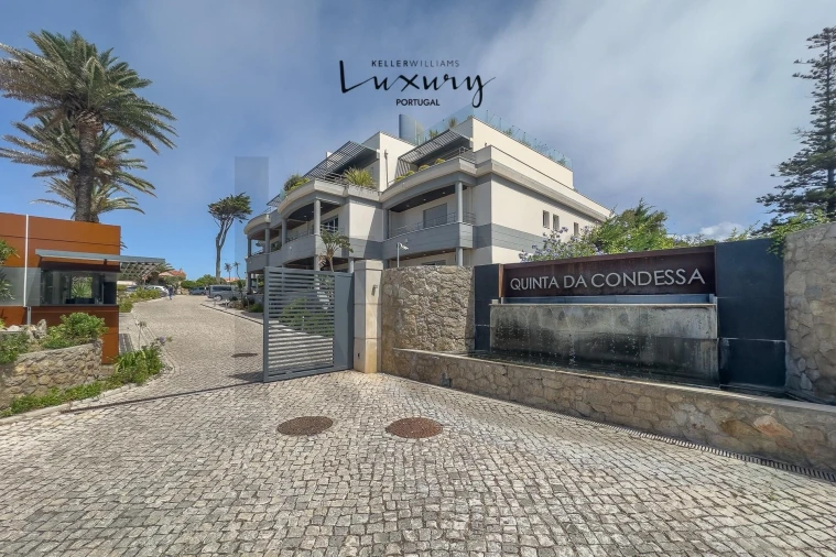 Apartamento T4 para Venda em Carcavelos e Parede Foto 95