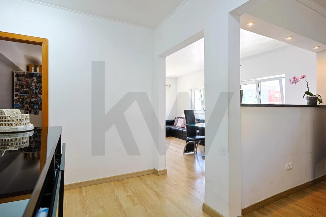 Apartamento T3 para Venda em Caparica e Trafaria Foto 9