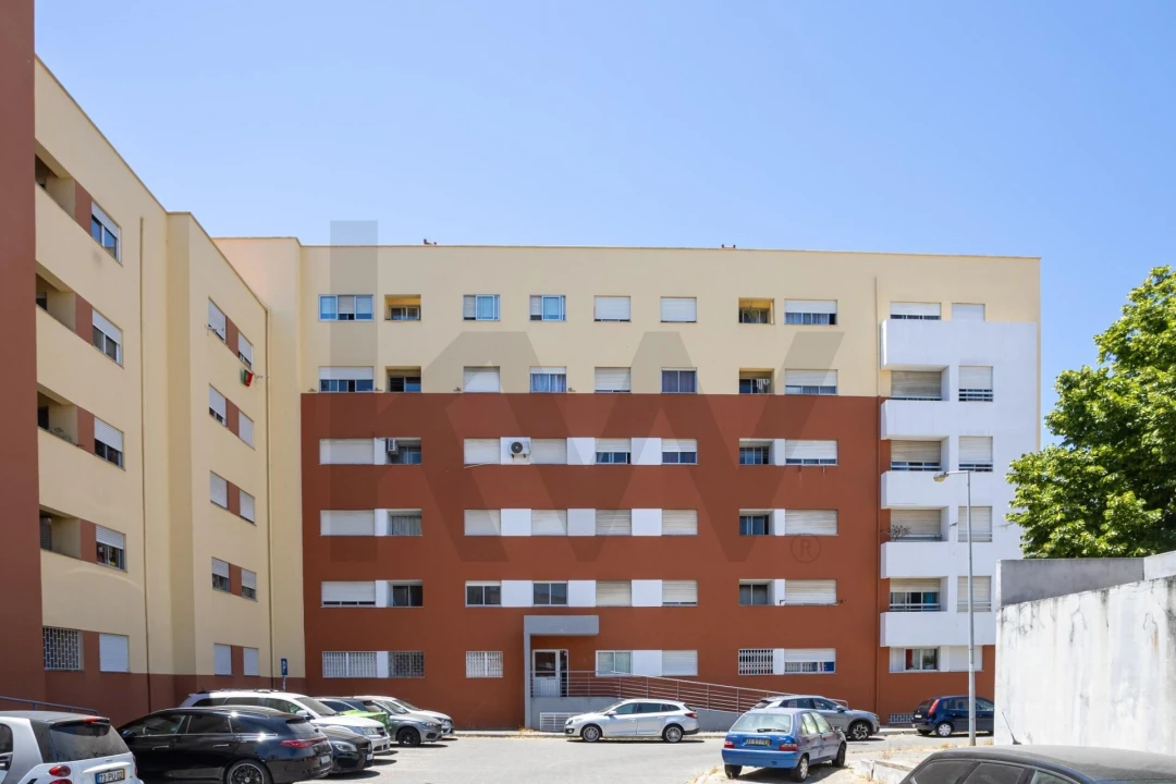 Apartamento T3 para Venda em Caparica e Trafaria Foto 48