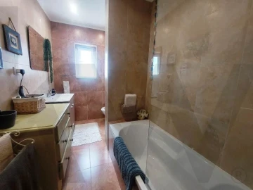 Moradia T3 para Venda em Encarnação