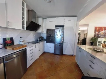 Moradia T3 para Venda em Encarnação