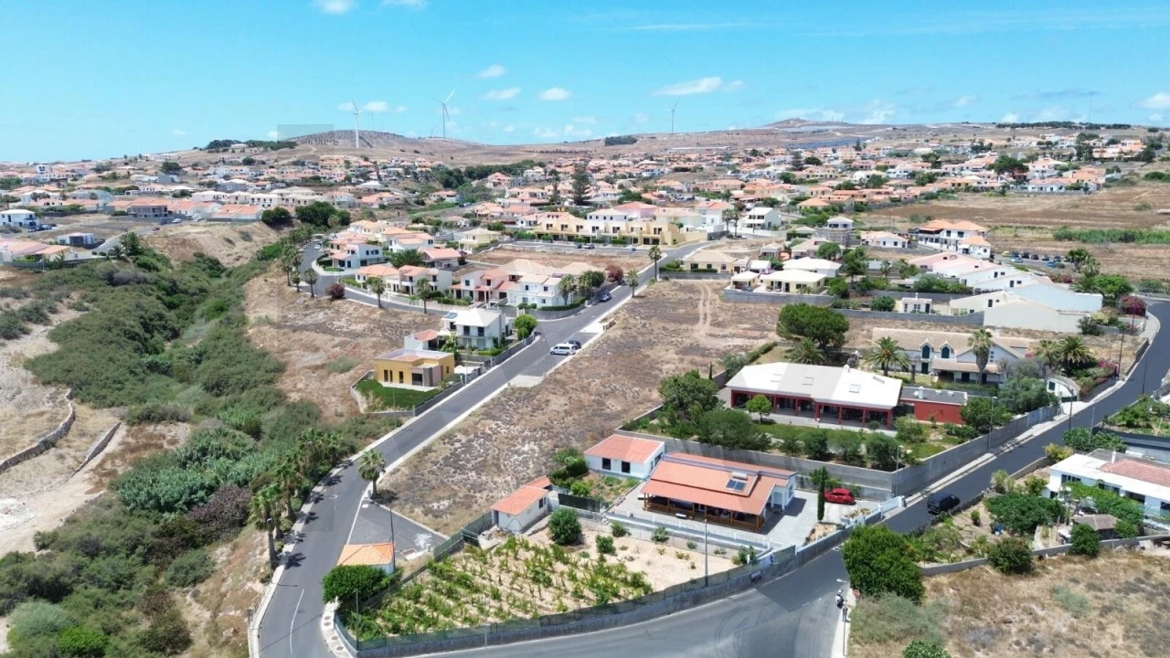Moradia T3 para Venda em Porto Santo Foto 52