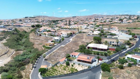 Moradia T3 para Venda em Porto Santo