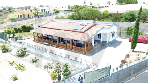 Moradia T3 para Venda em Porto Santo