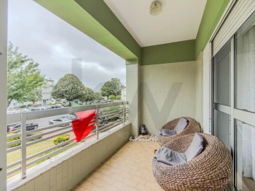 Apartamento T3 para Venda em Santa Maria da Feira, Travanca, Sanfins e Espargo