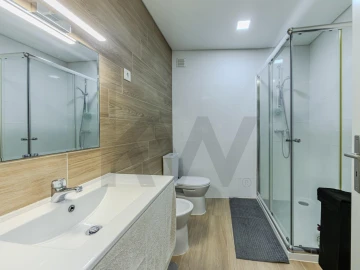 Apartamento T3 para Venda em Santa Maria da Feira, Travanca, Sanfins e Espargo