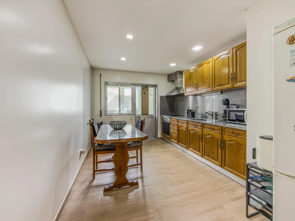Apartamento T3 para Venda em Santa Maria da Feira, Travanca, Sanfins e Espargo Foto 9