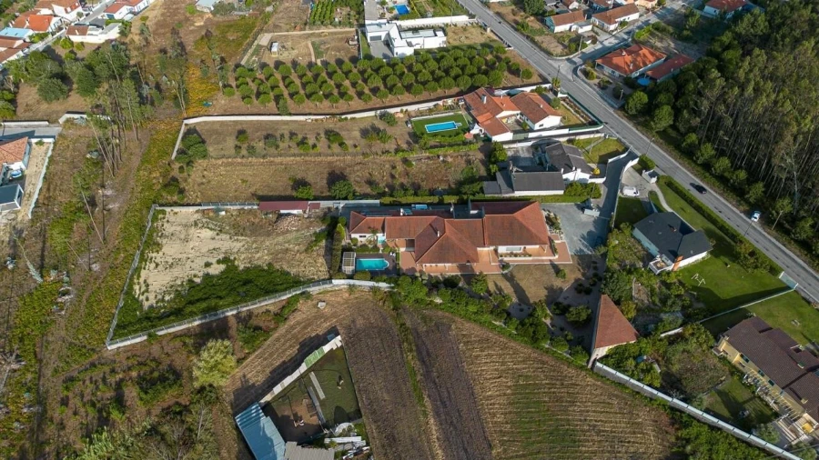 Moradia T4 para Venda em Maceira Foto 103